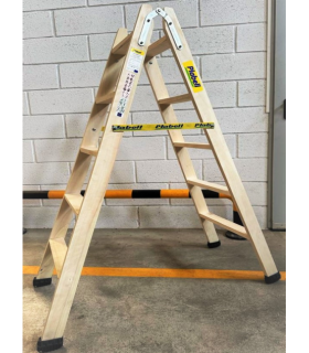 "OFERTA" ESCALERA MADERA 3 PELDAÑOS BLD03C